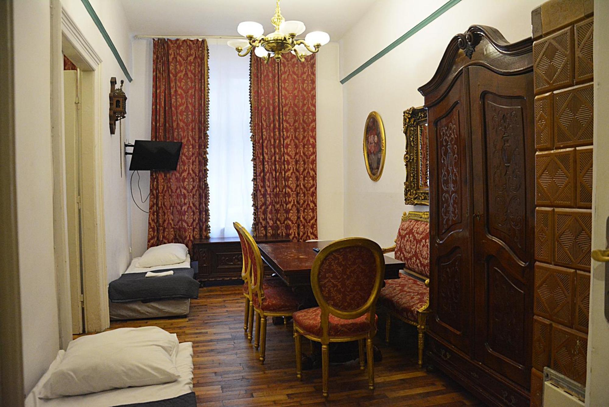 Metropolitan Apartments Krakau Buitenkant foto